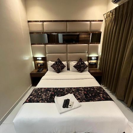 Hotel Shahi Darbar Terminal-2 孟买 外观 照片