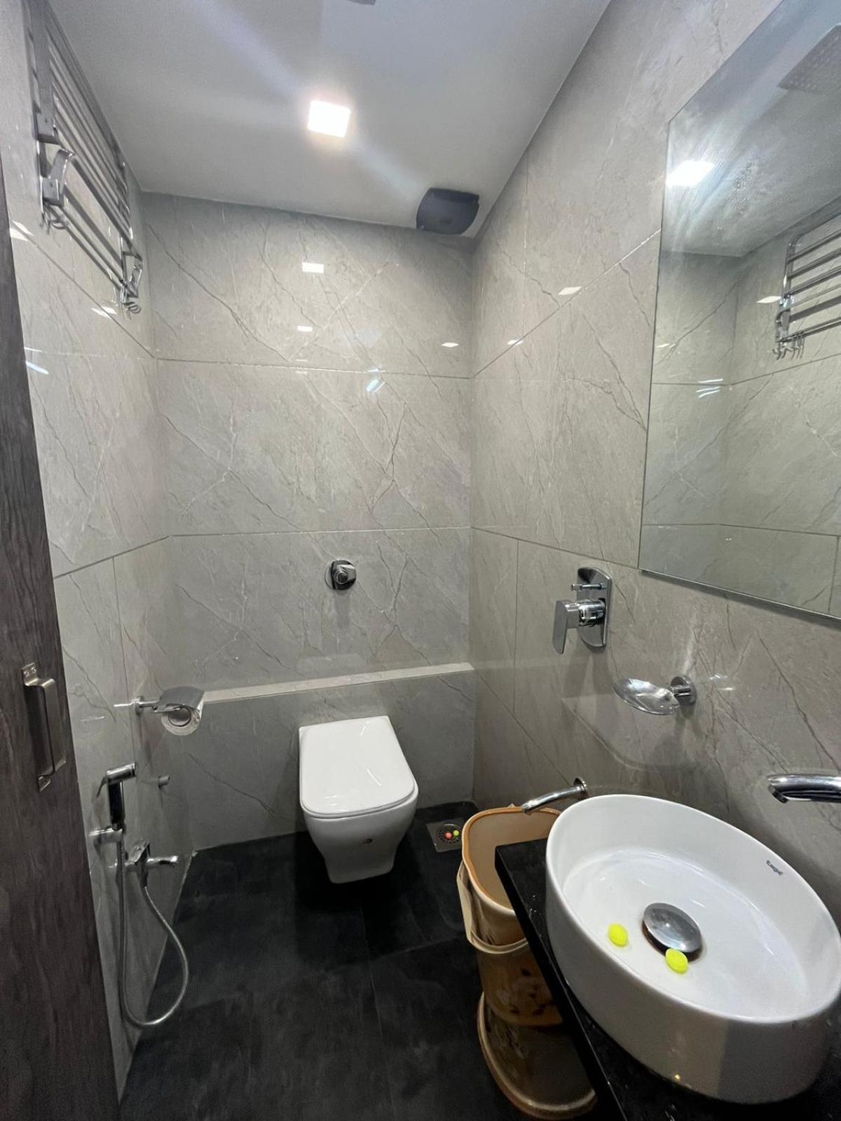 Hotel Shahi Darbar Terminal-2 孟买 外观 照片
